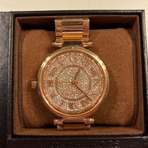Michael Kors watch in Rose Gold. Never worn.